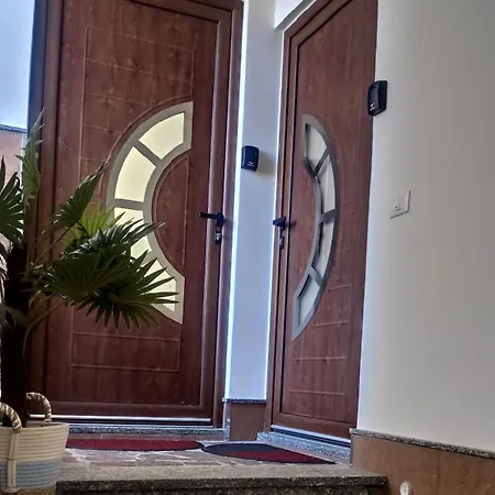 Casa Enzo Pensionat 3*