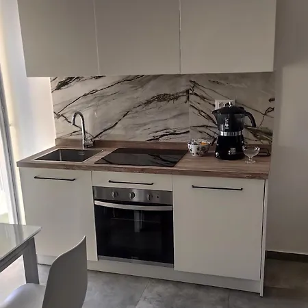 Casa Enzo لا سبيتسْيا